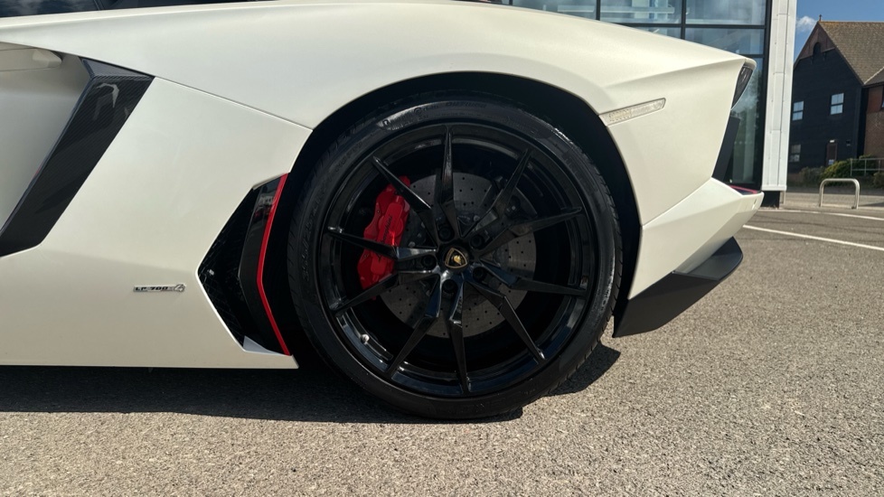 Lamborghini Aventador Aventador Lp 700-4 S-a Black #18