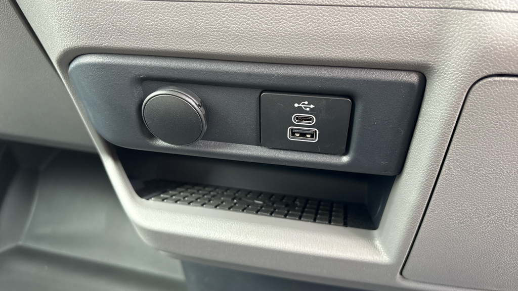 Volkswagen Transporter 2.0 Tdi T32 Commerce Pro 4Motion Swb Euro 6 Grey #40