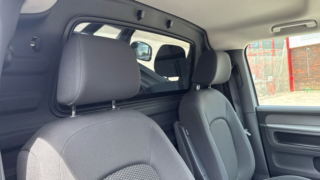 Volkswagen ID.Buzz Gtx Lwb 7 Seat 340 Ps 79 Kwh Pro White #17