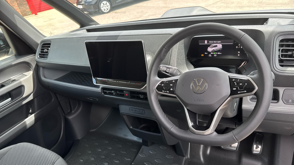 Volkswagen ID.Buzz Gtx Lwb 7 Seat 340 Ps 79 Kwh Pro White #11