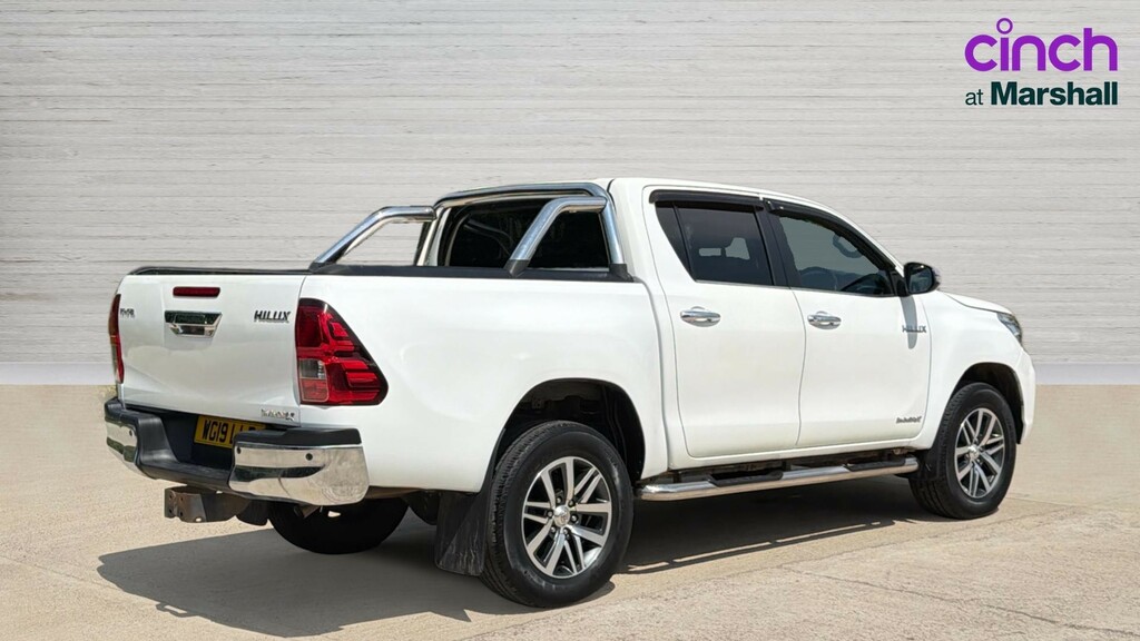 Toyota HILUX Hilux Invincible X Ltd Ed Dcab Pup 2.4 D-4d White #3