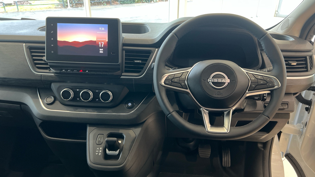 Nissan Primastar 30 Tekna L1 H1 Swb 2.0 Dci 5 Year Warranty Till M White #8