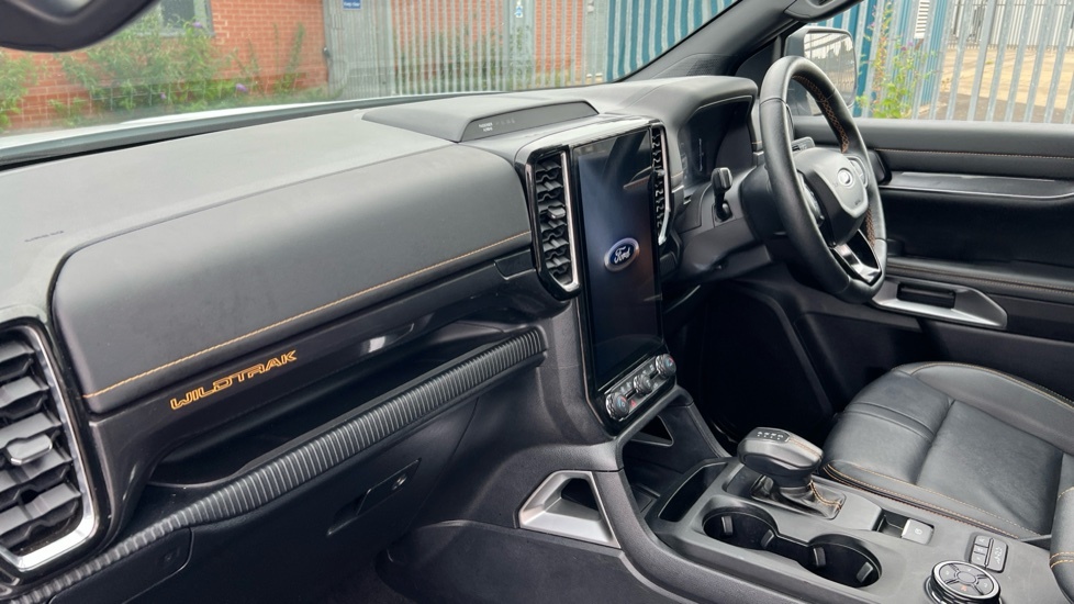 Ford Ranger Ranger Pick Up Dcab Wildtrak 3.0 Ecoblue V6 240 A WN25SYU White #4