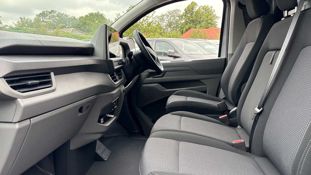 Volkswagen Transporter Transporter 2.0 Tdi 150 Commerce Pro Van Grey #2