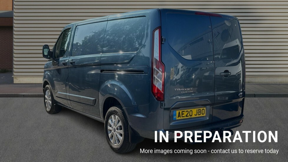 Ford Transit Custom Transit Custom 2.0 Ecoblue 130Ps Low Roof Limited Blue