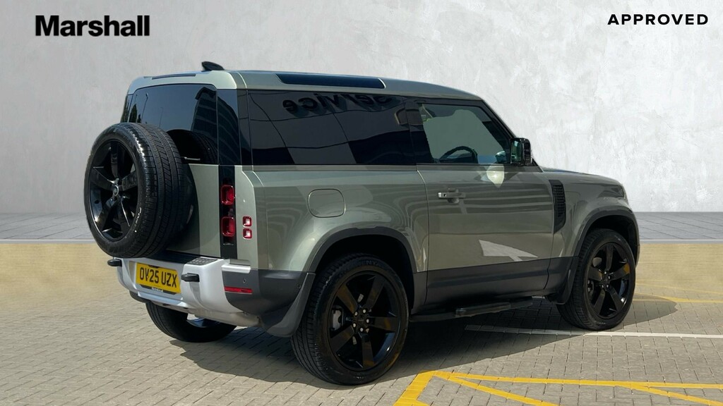 Land Rover Defender 3L X-dynamic Se Black #21