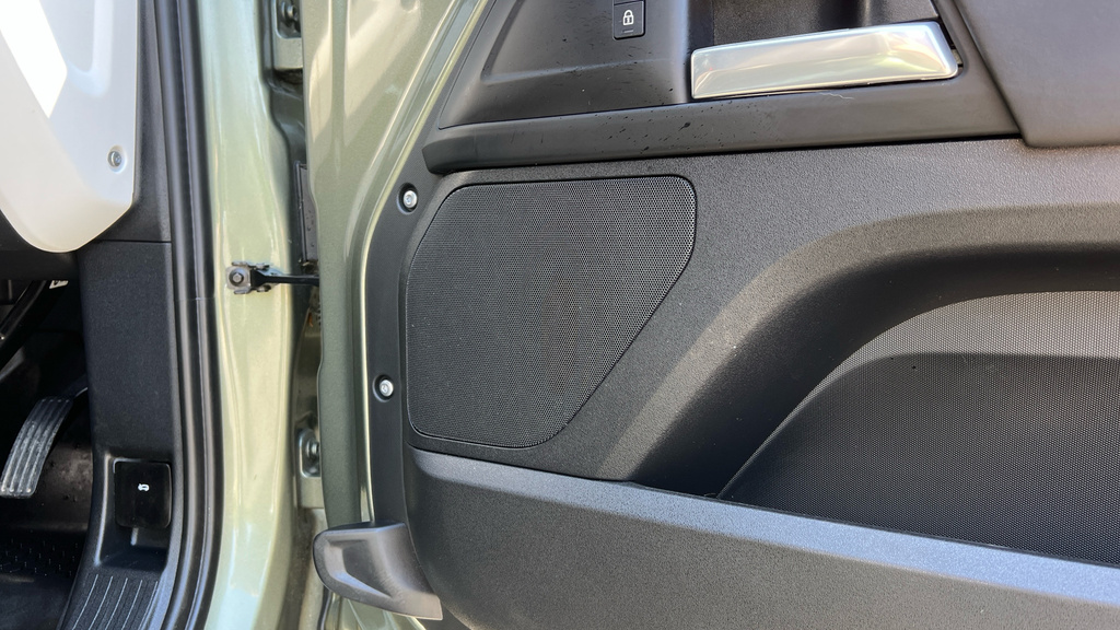 Land Rover Defender 3L X-dynamic Se Black #47