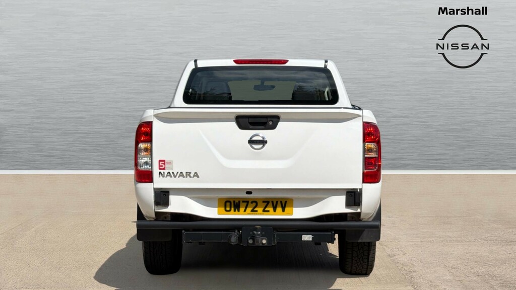 Nissan Navara Navara Double Cab Pick Up Acenta 2.3Dci 163 Tt 4Wd White #6