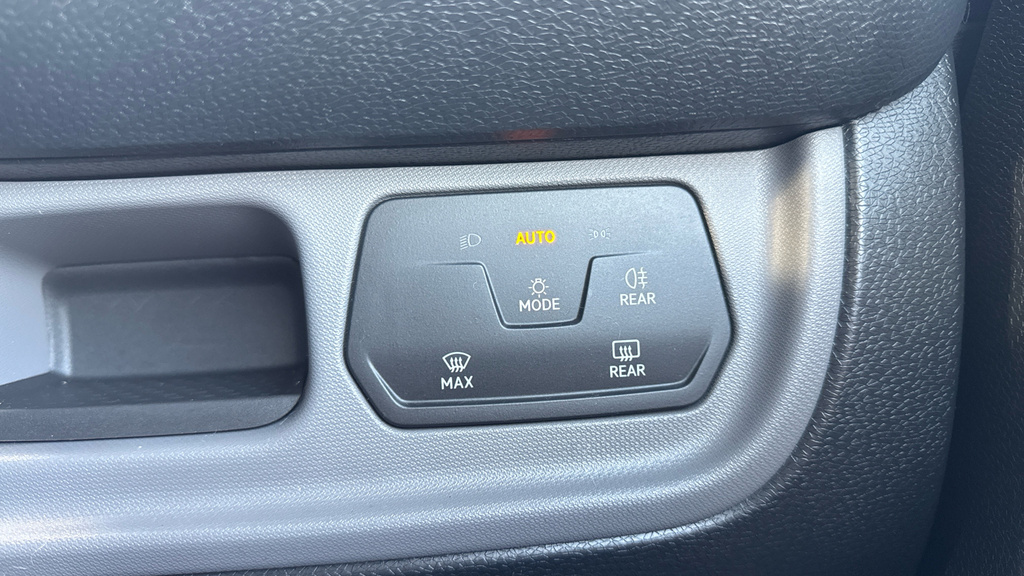 Volkswagen ID.Buzz 250Kw Commerce Plus 79Kwh 4Motion Black #29