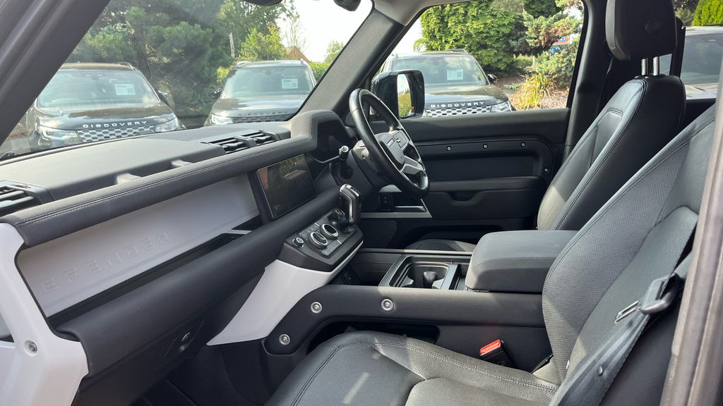 Land Rover Defender Defender Hse D Mhev White #10