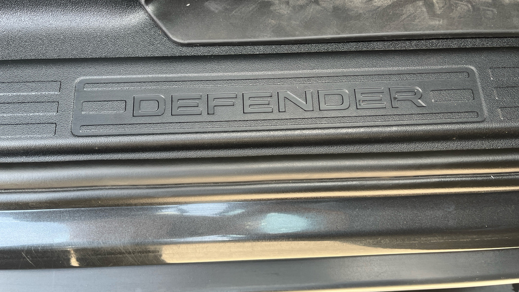 Land Rover Defender Defender Hse D Mhev White #35