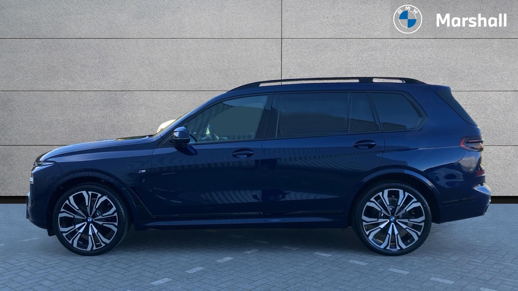 BMW X7 Xdrive40d Mht M Sport Step 2026 Black #23
