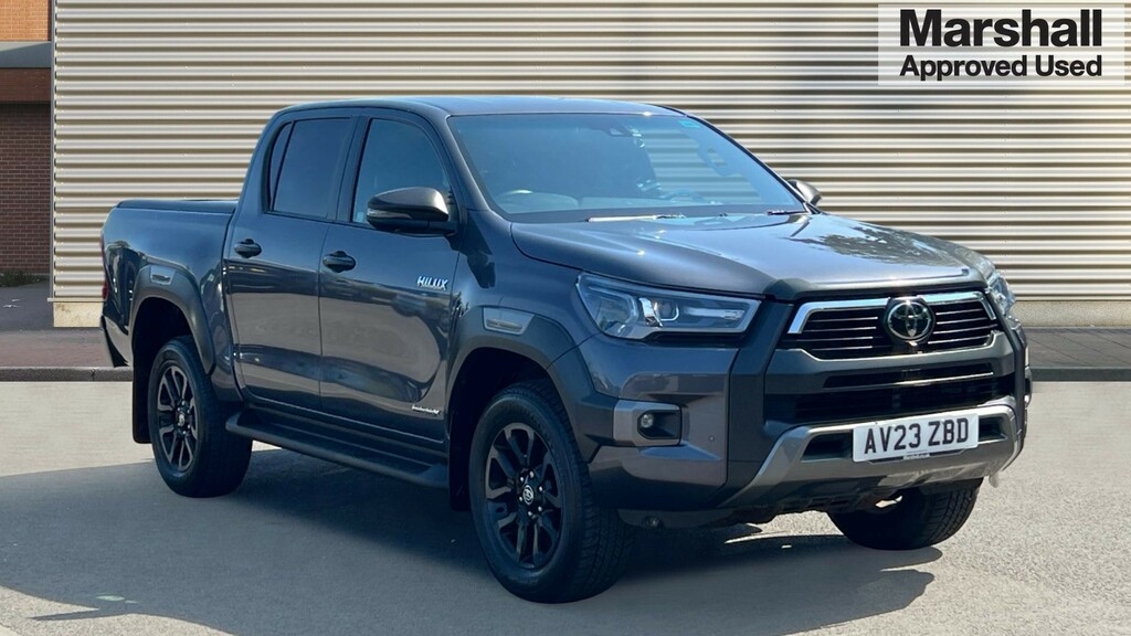 Toyota HILUX Hilux Invincible X Dcab Pick Up 2.8 D-4d Grey