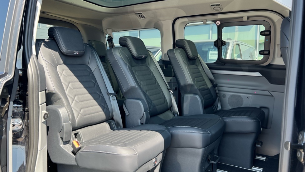 Ford Tourneo Custom Titanium White #20