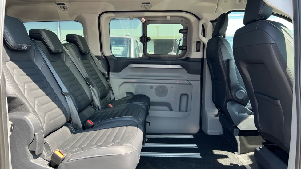 Ford Tourneo Custom Titanium White #21