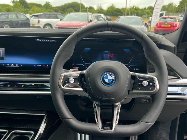 BMW i7 I7 400Kw Xdrive60 M Sport 105.7Kwh HG74PVZ Black #5