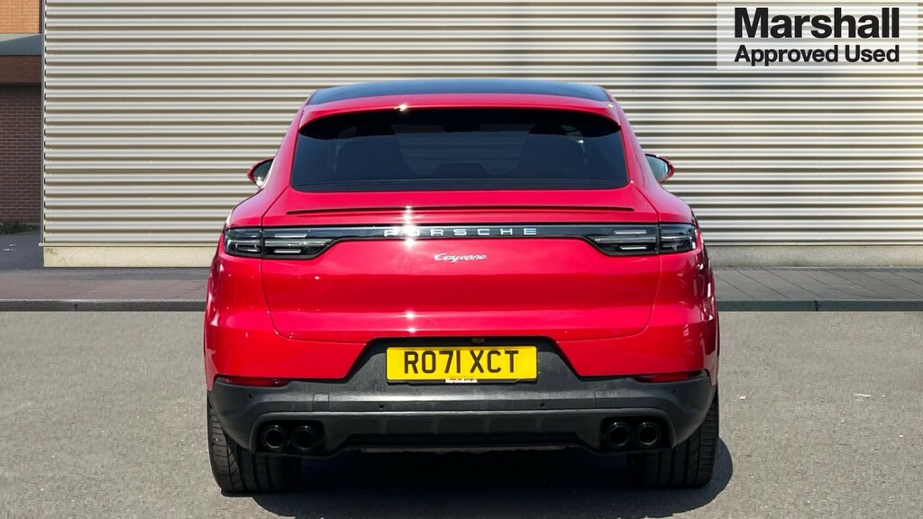 Porsche Cayenne Cayenne Coupe E-hybrid Tiptronic S RO71XCT Red #4
