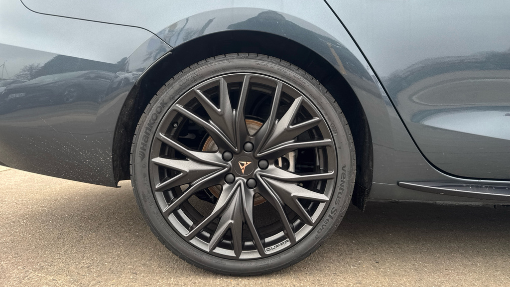 Cupra Leon Leon 1.5 Ehybrid 204 Shadow Edition Dsg Estate FL75DYG Grey #5
