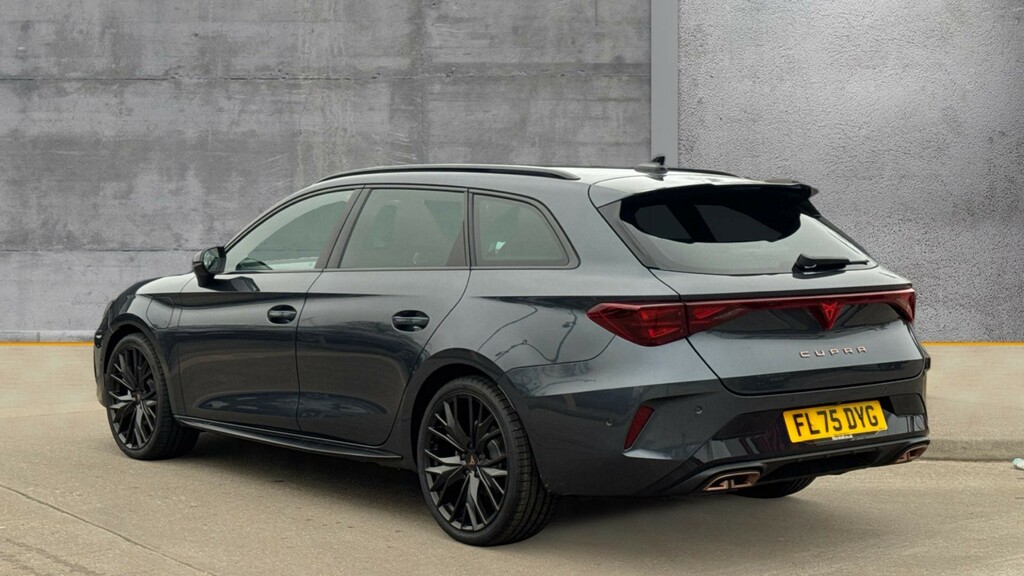 Cupra Leon Leon 1.5 Ehybrid 204 Shadow Edition Dsg Estate FL75DYG Grey #3