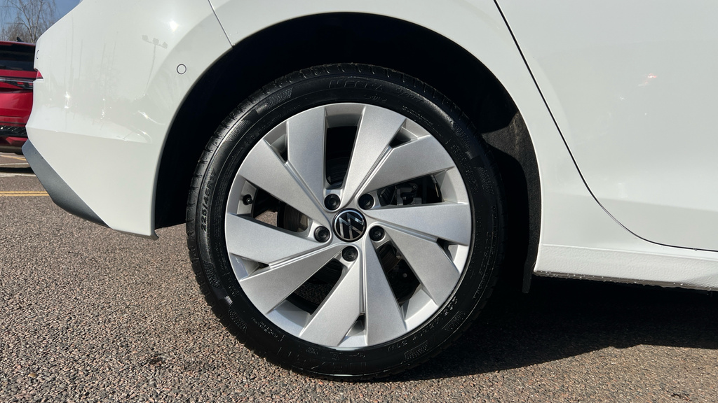 Volkswagen Golf Golf 1.5 Tsi 204 Match Ehybrid Dsg EY26VBE White #5