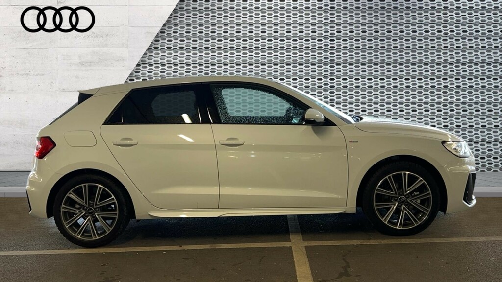 Audi A1 Audi A1 Sportback S Line 30 Tfsi 116 Ps S Tronic LV26PXX White #4