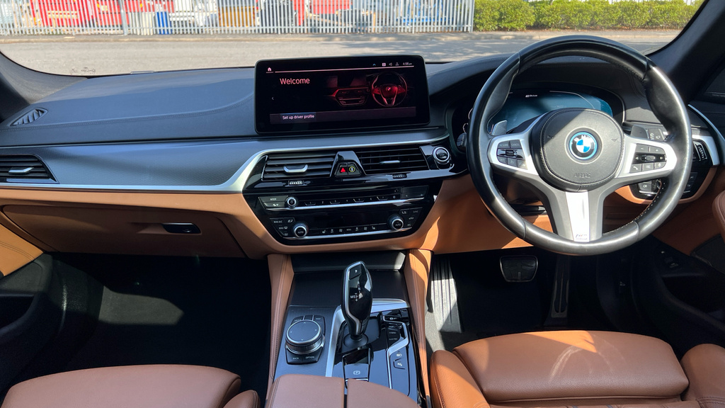 BMW 5 Series 5 Series 530E M Sport Tech Pack YK23WJP Black #4