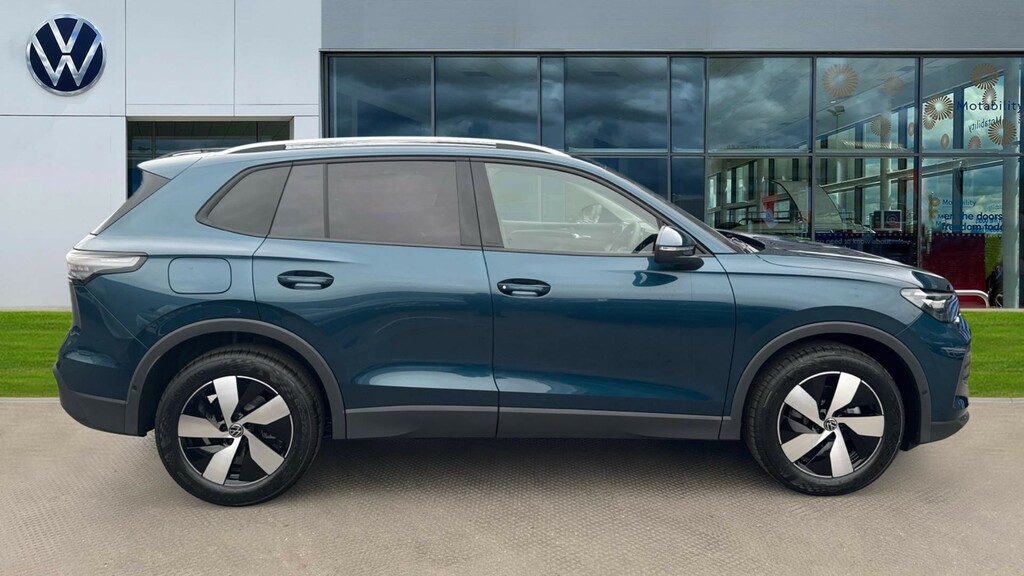 Volkswagen Tiguan Tiguan Match 1.5 Etsi 150 Ps 7-Speed Dsg EK26WSO Blue #4