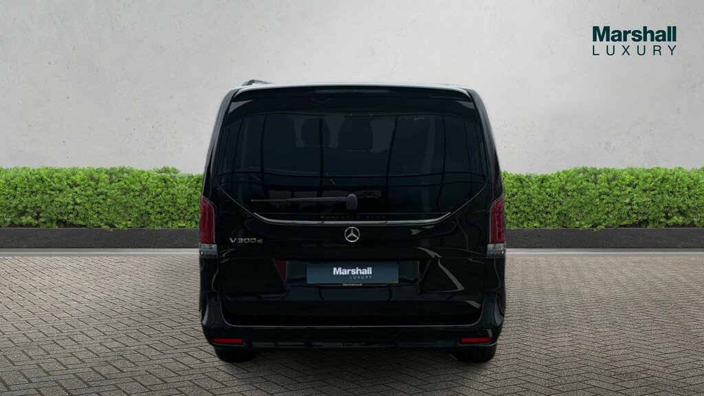 Mercedes-Benz V Class V Class V300 D Exclusive 9G-tronic Ex Long6 KN25PPO Black #4