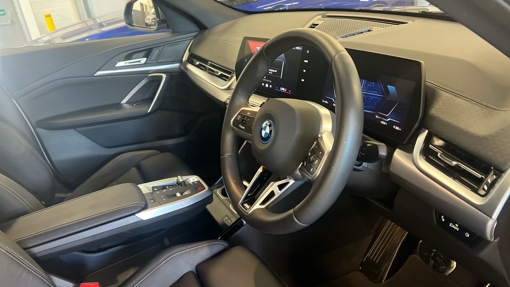 BMW iX2 Ix2 150Kw Edrive20 M Sport 65Kwh HD75AYY Grey #6
