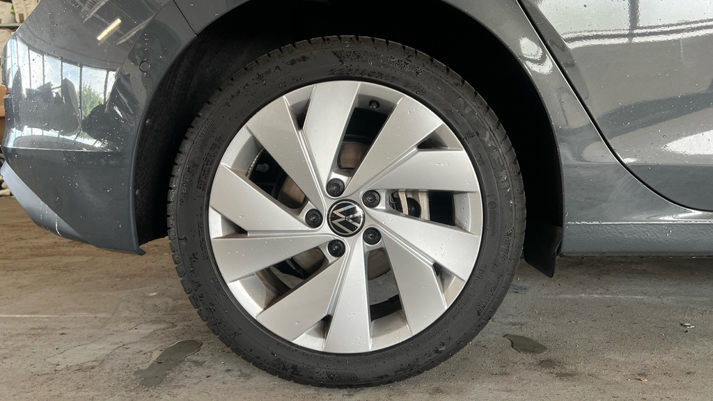 Volkswagen Golf Volkswagen Golf Hatchback 1.5 Tsi 204 Match Ehybri WJ26GEY Grey #5