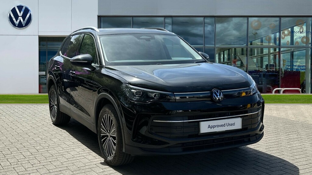 Volkswagen Tiguan Tiguan Match 1.5 Etsi 130 Ps 7-Speed Dsg Black