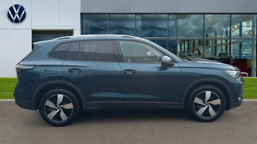 Volkswagen Tiguan Tiguan Match 1.5 Etsi 150 Ps 7-Speed Dsg EK26XMS Blue #4