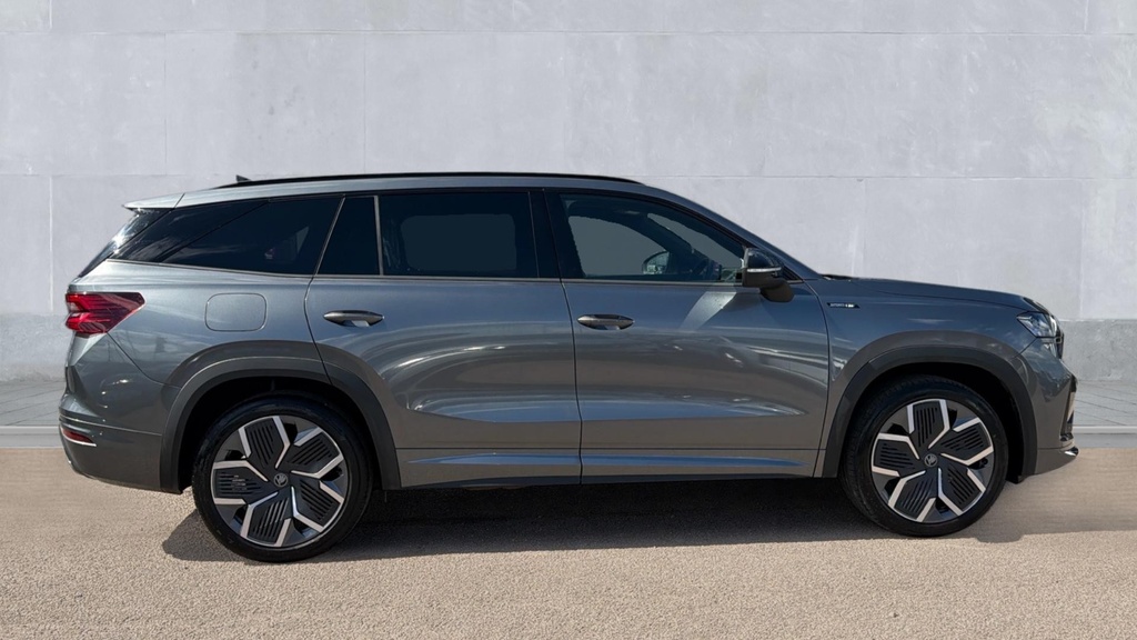 Skoda Kodiaq Kodiaq 1.5 Tsi E-tec Sportline Dsg 7 Seat EJ75XSP Grey #4