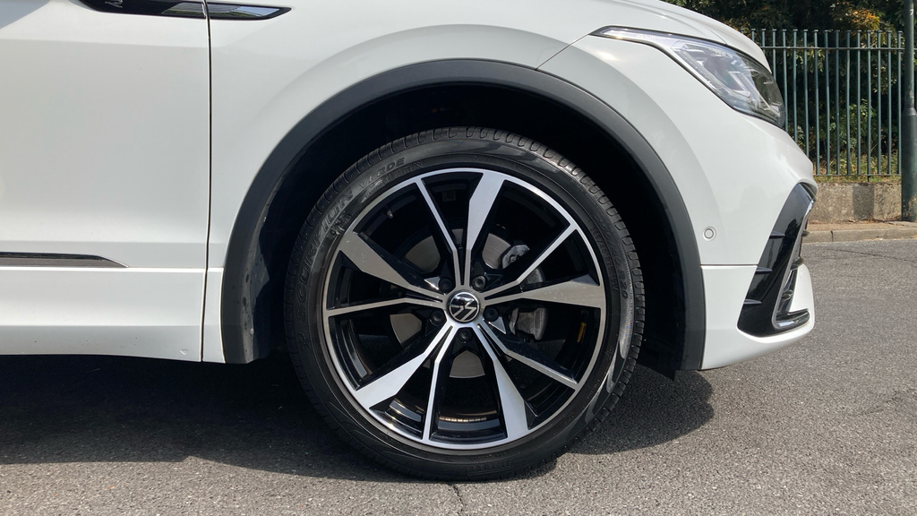Volkswagen Tiguan Allspace Tiguan Allspace 1.5 Tsi R-line Dsg White #5