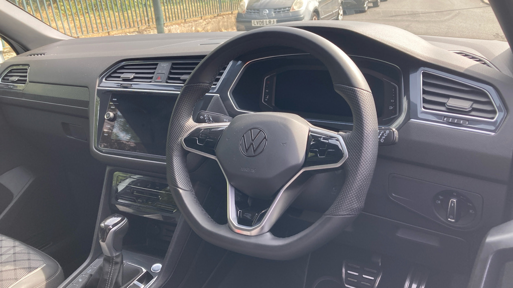 Volkswagen Tiguan Allspace Tiguan Allspace 1.5 Tsi R-line Dsg White #6