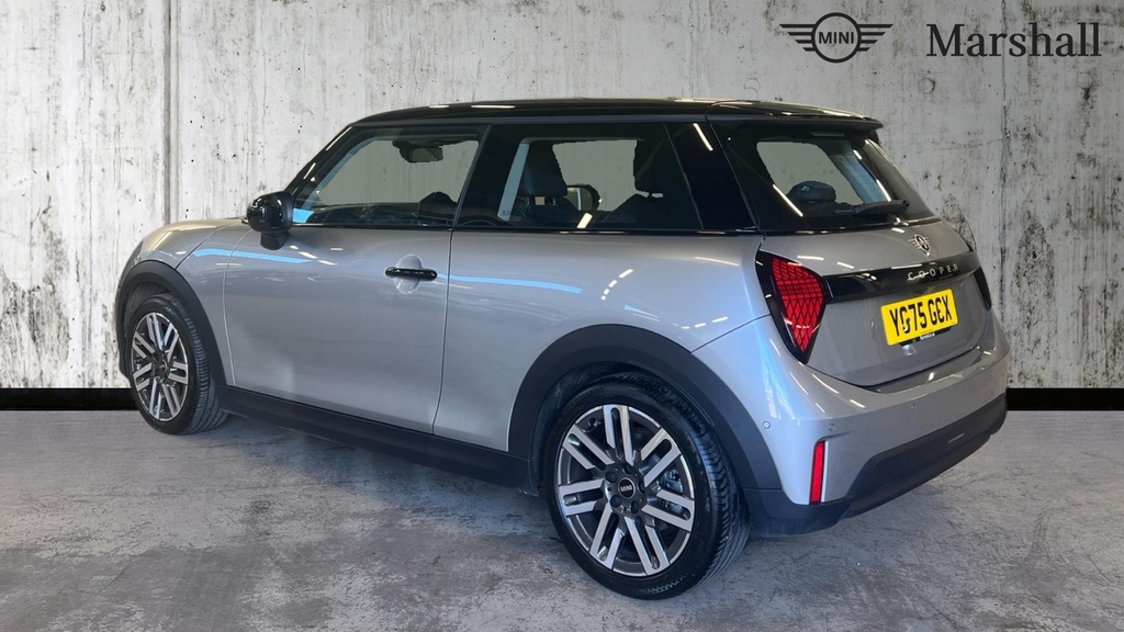 Mini Hatch Cooper 1.5 C Classic YG75GCX Silver #2