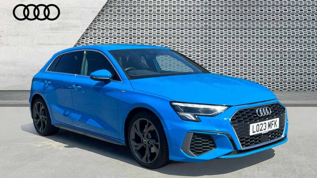 Audi A3 A3 30 Tfsi S Line S Tronic Blue