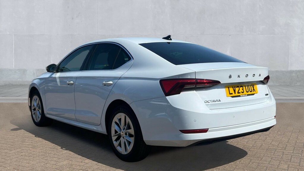 Skoda Octavia Octavia 1.5 Tsi E-tec Se L Dsg White #3