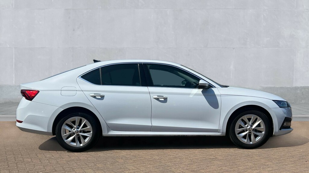 Skoda Octavia Octavia 1.5 Tsi E-tec Se L Dsg White #4