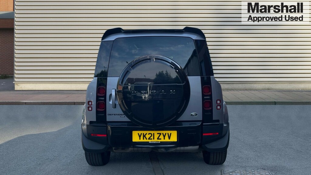 Land Rover Defender 110 Defender 3.0 D300 Se 110 YK21ZYV Grey #4