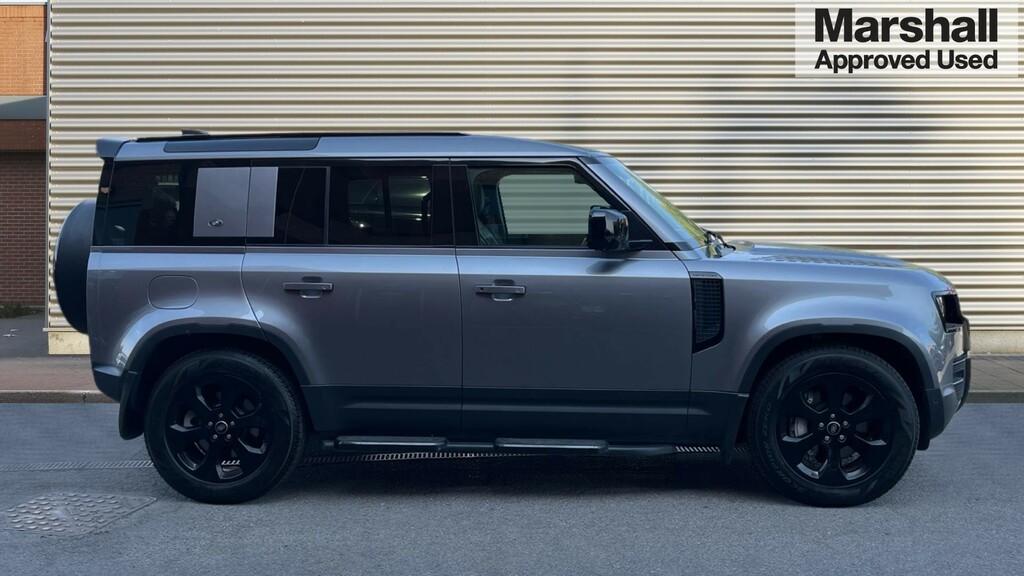 Land Rover Defender 110 Defender 3.0 D300 Se 110 YK21ZYV Grey #2