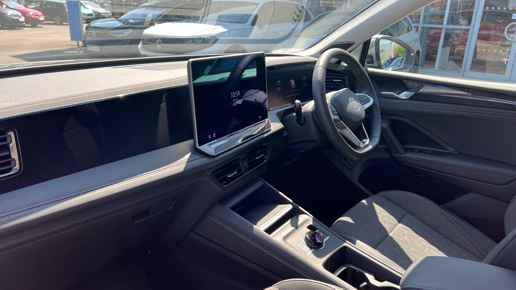 Volkswagen Tiguan Tiguan 1.5 Etsi Match Dsg Silver #2