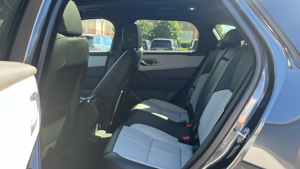 Land Rover Range Rover Velar Range Rover Velar 2.0 P400e Dynamic Se Es OW26HAO Grey #4