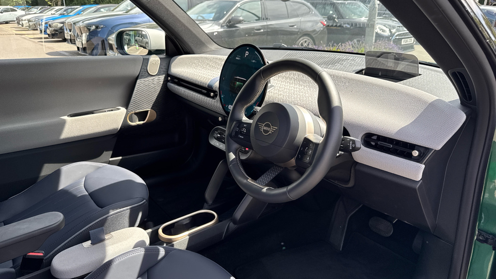Mini Hatch Mini Cooper Hatchback 160Kw Se Exclusive Green #6