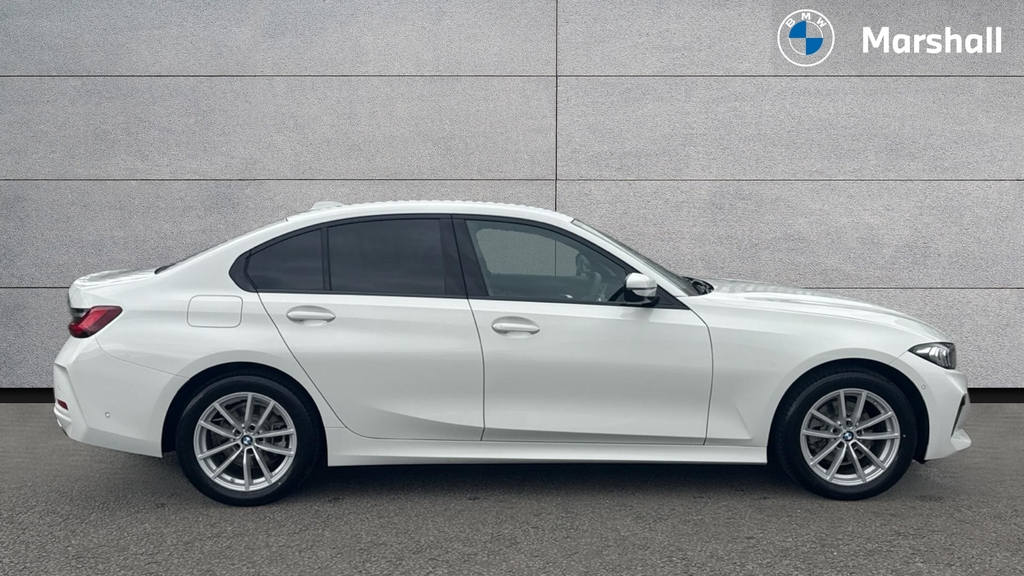 BMW 3 Series Bmw 3 Series Saloon 320I Sport Step RE26WTD White #3