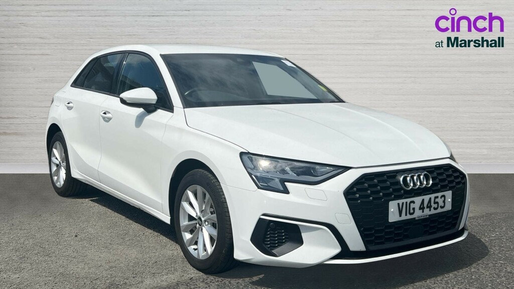 Audi A3 A3 35 Tfsi Technik VIG4453 White