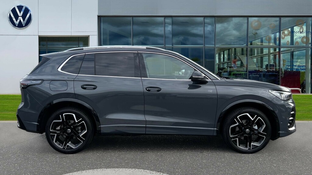 Volkswagen Tiguan Tiguan 1.5 Etsi 150 R-line Dsg EX75AOL Grey #4
