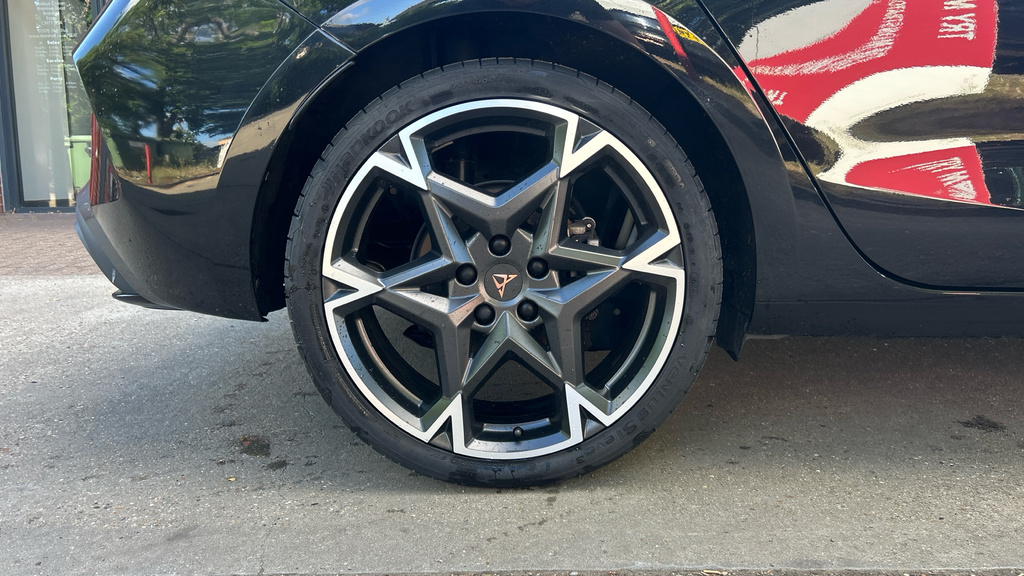 Cupra Leon Leon 1.5 Tsi 150 V2 KS25TVM Black #5