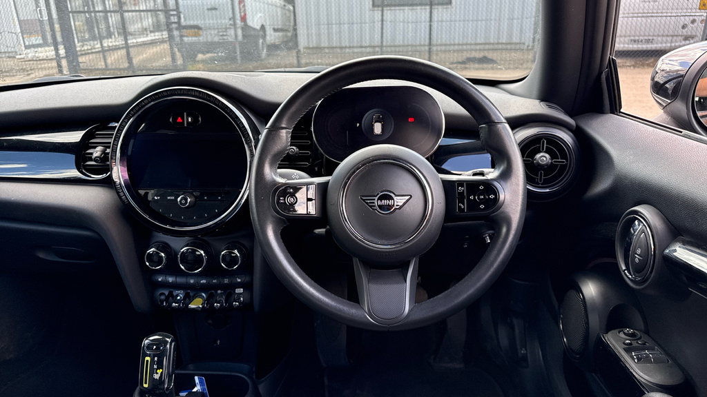 Mini Hatch Hatchback 135Kw Cooper S Level 2 33Kwh YC21TLZ Black #5