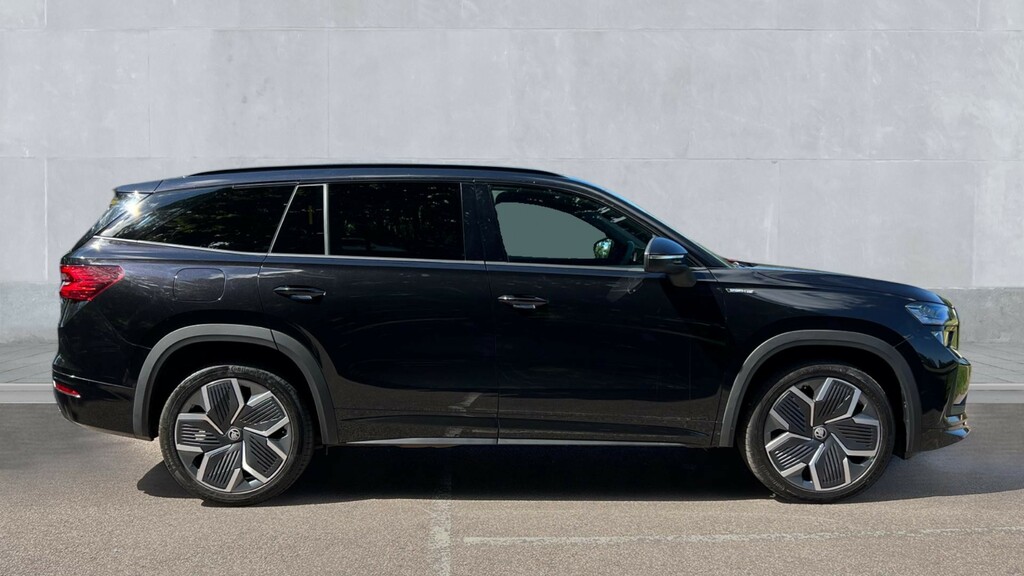Skoda Kodiaq Kodiaq 2.0 Tdi 193 Sportline 4X4 Dsg 7 Seat ET25GVA Black #4